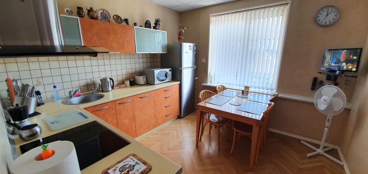 Aparthotel 2 ,,Cosy House Kaunas" & Parking Zewnętrze zdjęcie