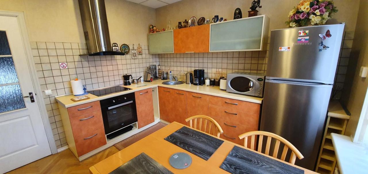 Aparthotel 2 ,,Cosy House Kaunas" & Parking Zewnętrze zdjęcie