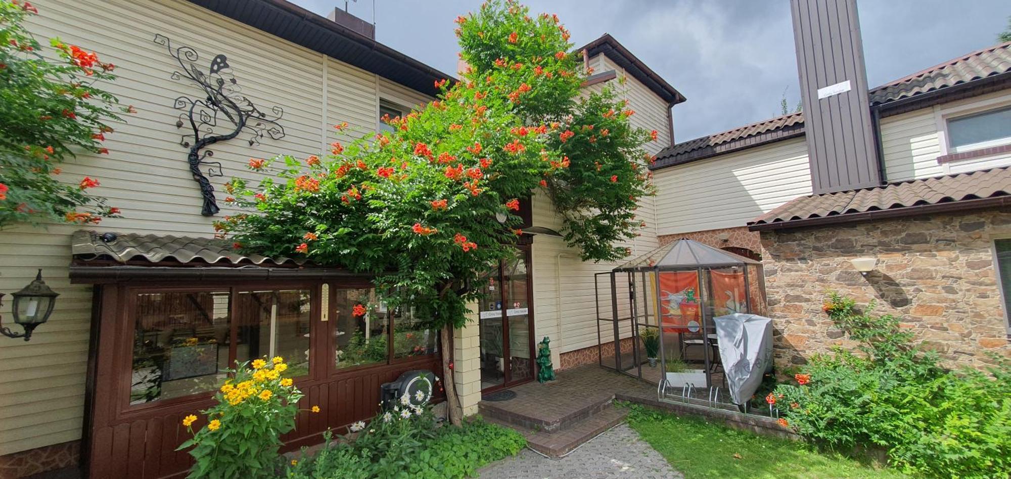 Aparthotel 2 ,,Cosy House Kaunas" & Parking Zewnętrze zdjęcie